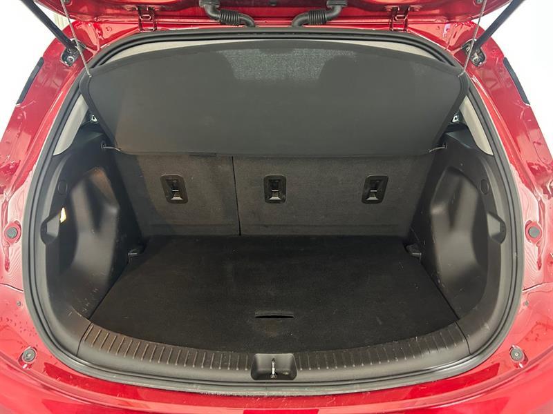 2023 Chevrolet Bolt - Image 10