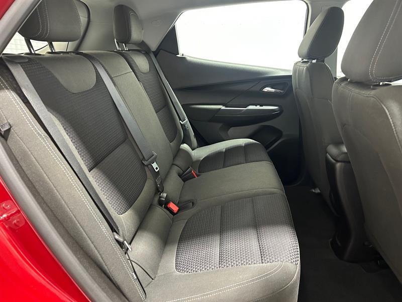 2023 Chevrolet Bolt - Image 18