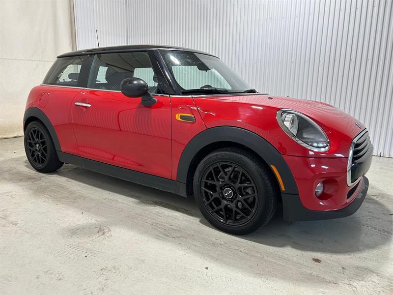 2019 Mini 3 Door - Image 4