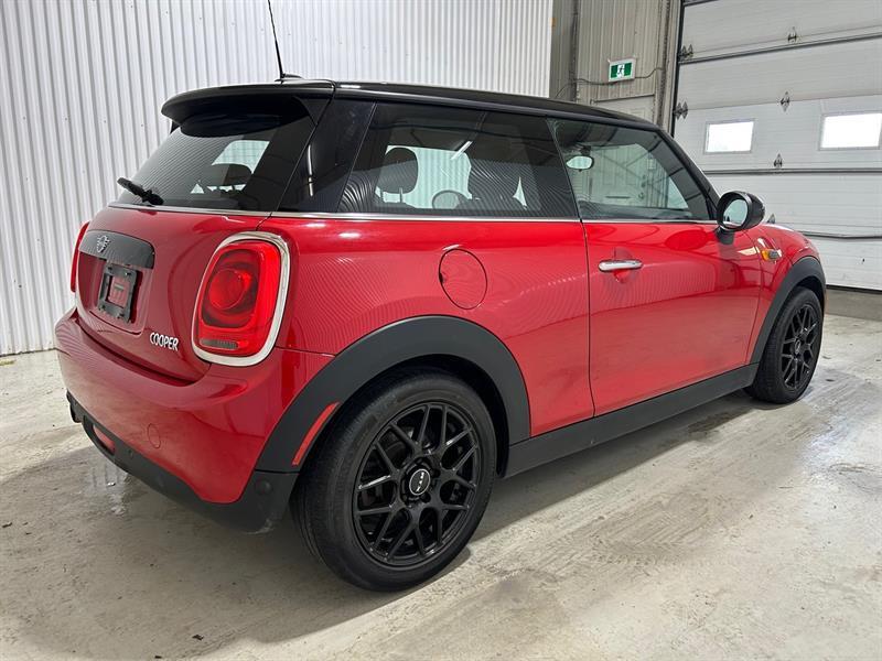2019 Mini 3 Door - Image 5