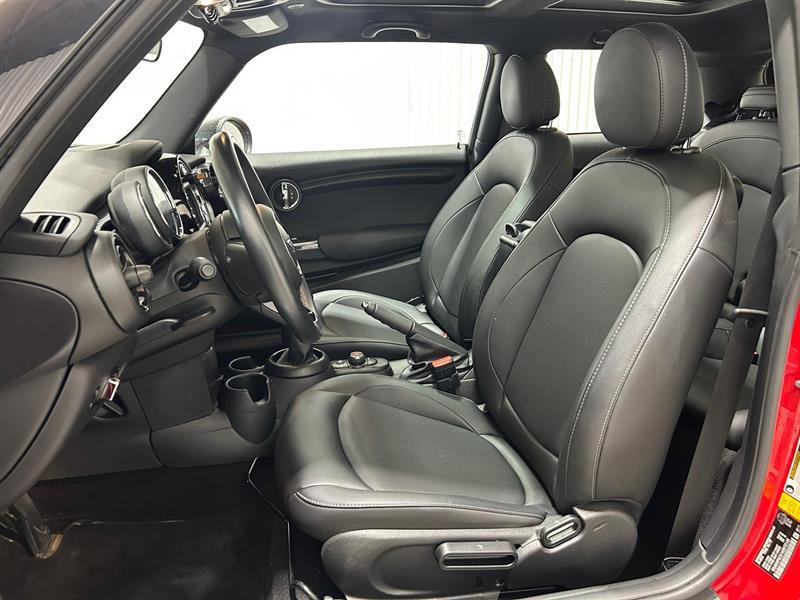 2019 Mini 3 Door - Image 10