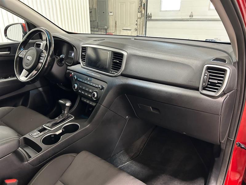 2021 Kia Sportage - Image 21