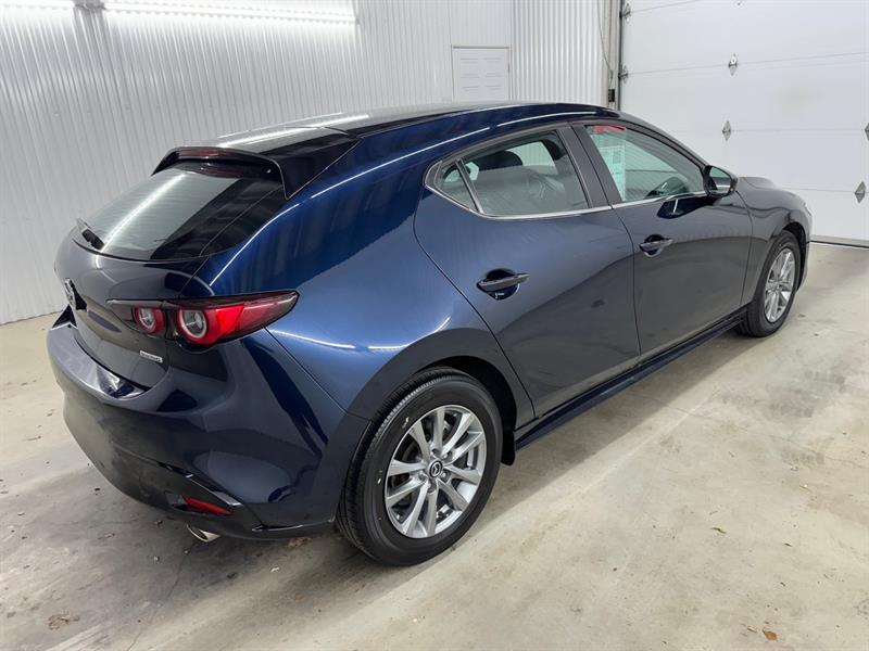 2024 Mazda Mazda3 - Image 4