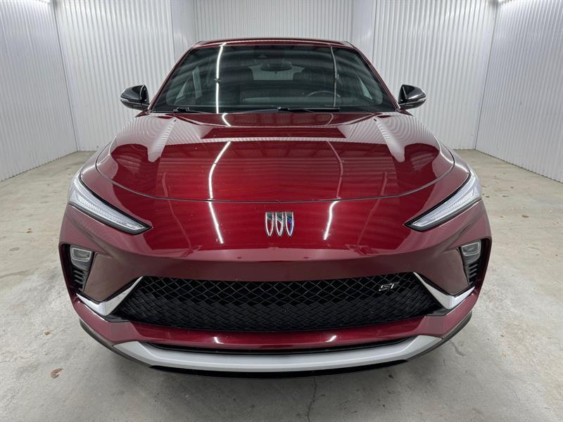 2024 Buick Envista - Image 2