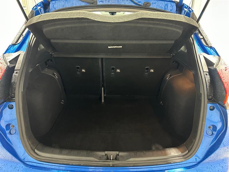 2021 Nissan Kicks - Image 10