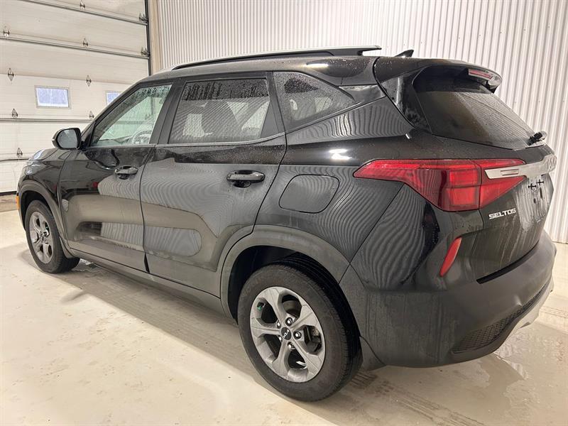 2023 Kia Seltos - Image 8