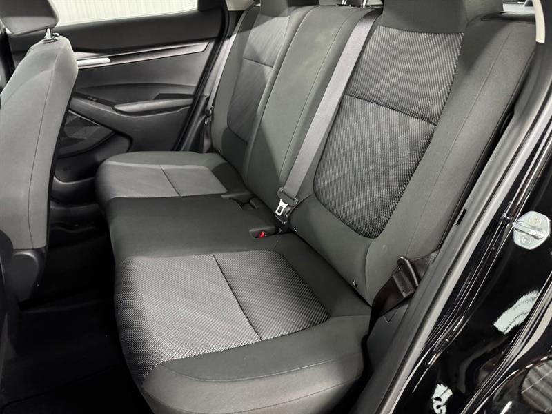 2023 Kia Seltos - Image 16