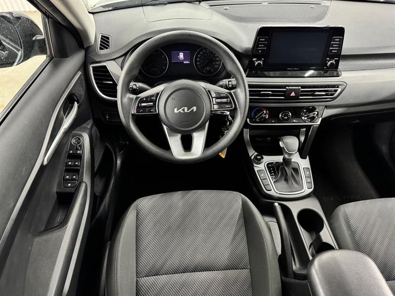 2023 Kia Seltos - Image 18