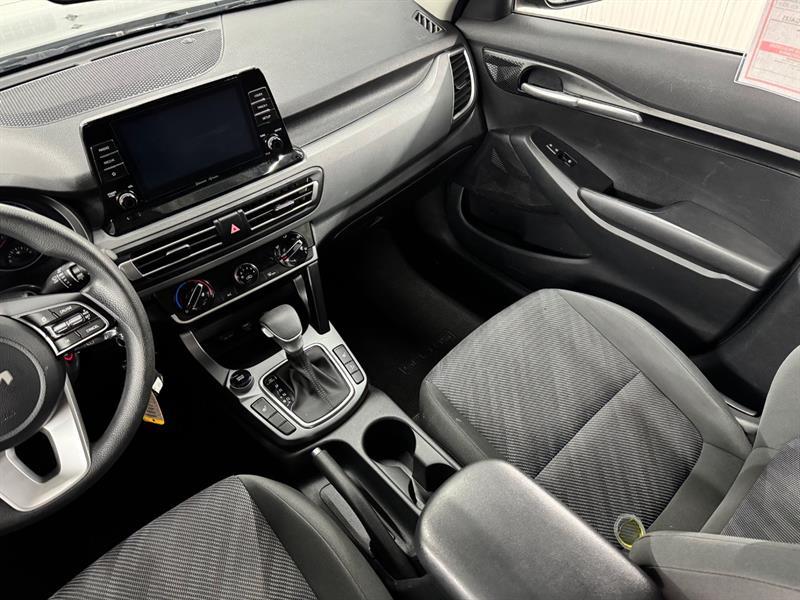 2023 Kia Seltos - Image 19