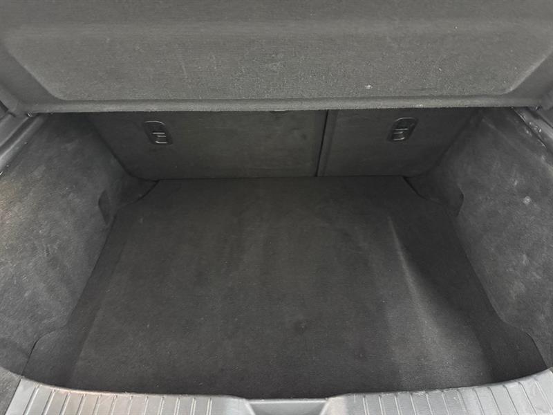 2022 Mazda Mazda3 - Image 19