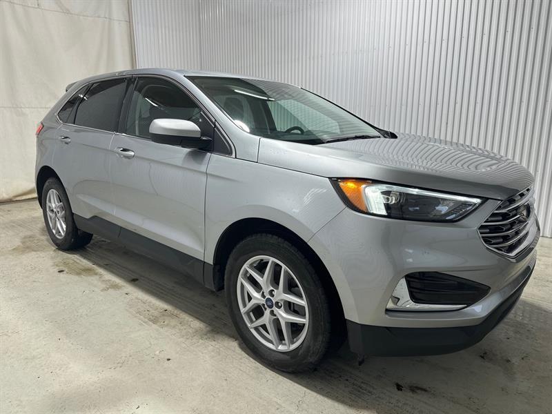 2022 Ford Edge - Image 4