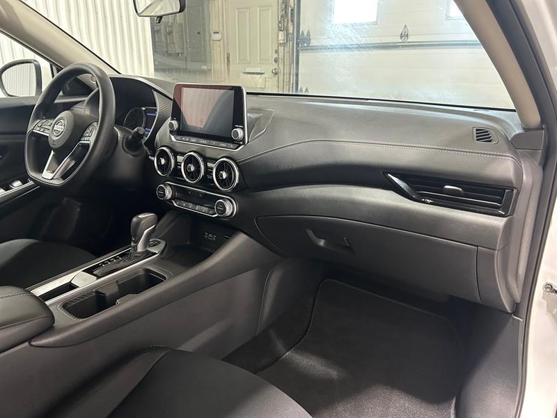 2023 Nissan Sentra - Image 19