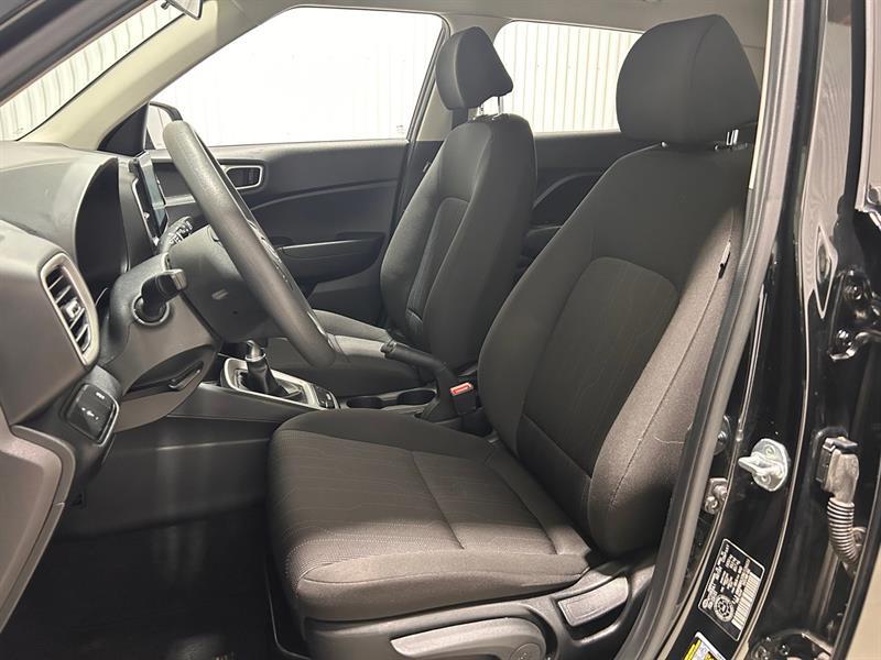 2021 Hyundai Venue - Image 10
