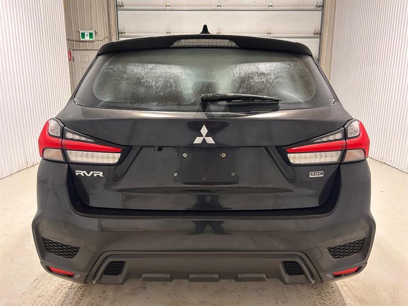 2022 Mitsubishi RVR - Image 7