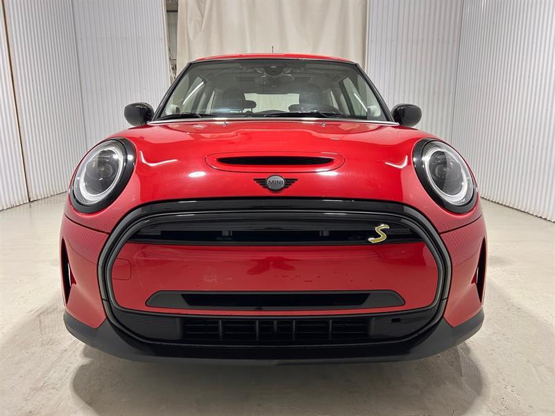 2023 Mini 3 Door - Image 2