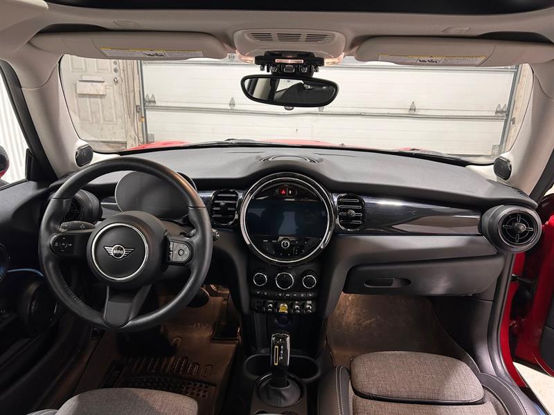 2023 Mini 3 Door - Image 14