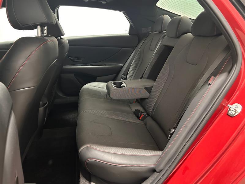 2024 Hyundai Elantra - Image 17