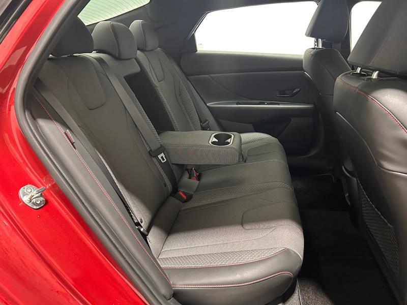2024 Hyundai Elantra - Image 19