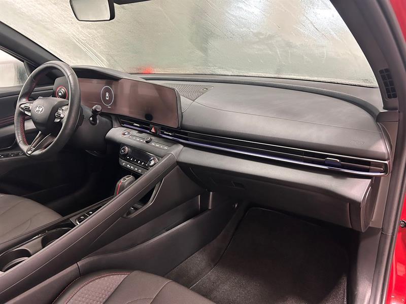 2024 Hyundai Elantra - Image 21