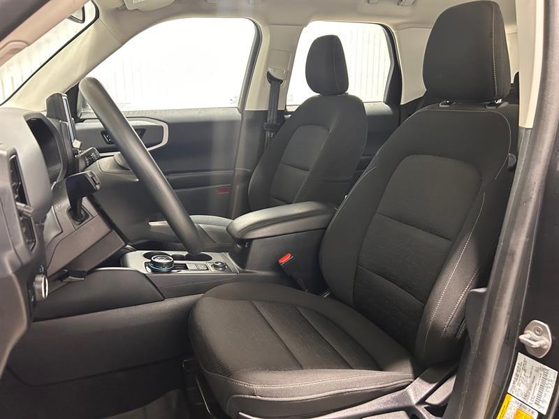 2023 Ford Bronco - Image 11