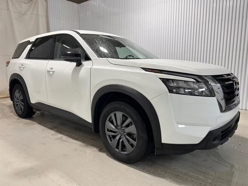 2023 Nissan Pathfinder - Image 4