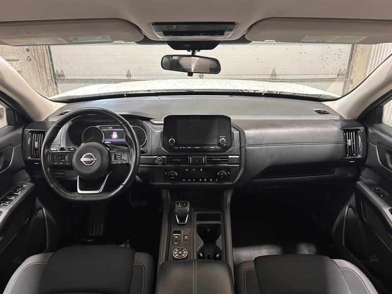 2023 Nissan Pathfinder - Image 17