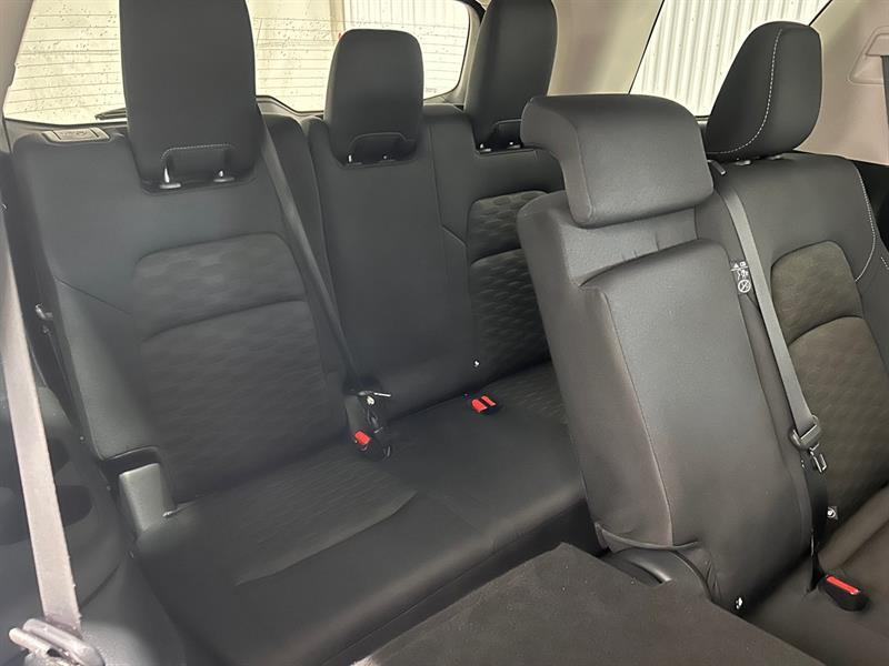 2023 Nissan Pathfinder - Image 20