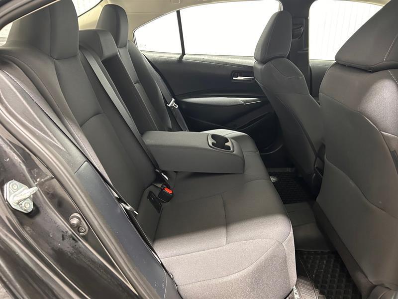 2021 Toyota Corolla - Image 17