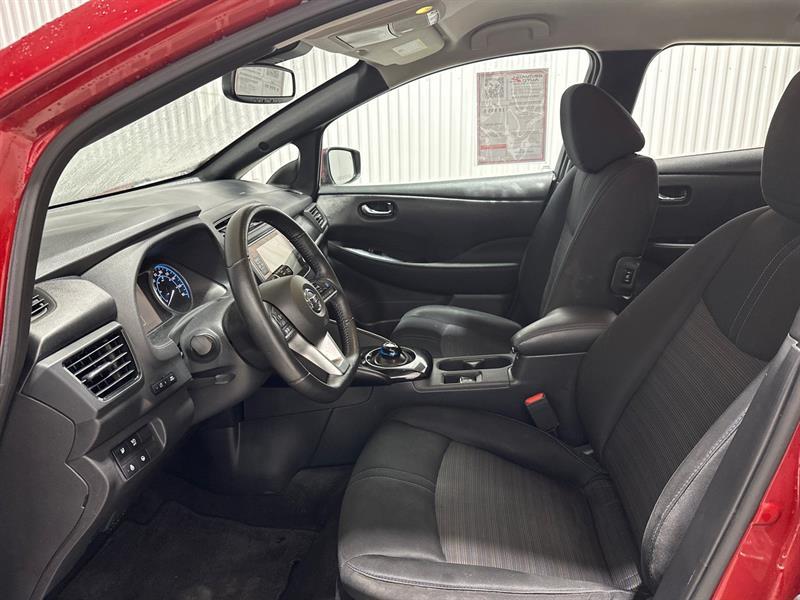 2022 Nissan Leaf - Image 10