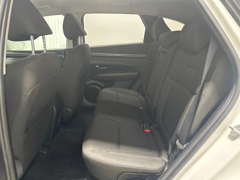 2022 Hyundai Tucson - Image 13