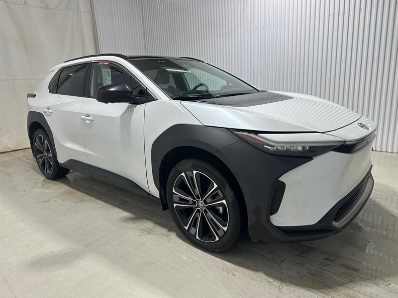 2023 Toyota BZ4X - Image 4