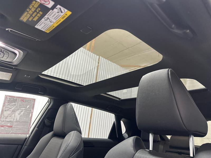 2023 Toyota BZ4X - Image 13