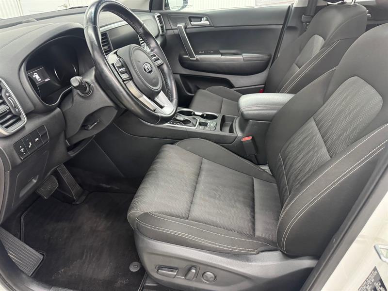 2021 Kia Sportage - Image 10