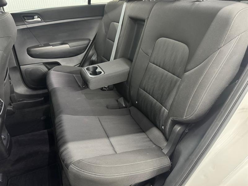 2021 Kia Sportage - Image 14