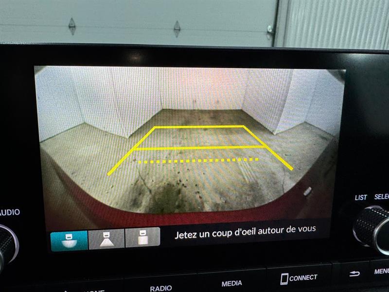 2023 Honda CR-V - Image 16