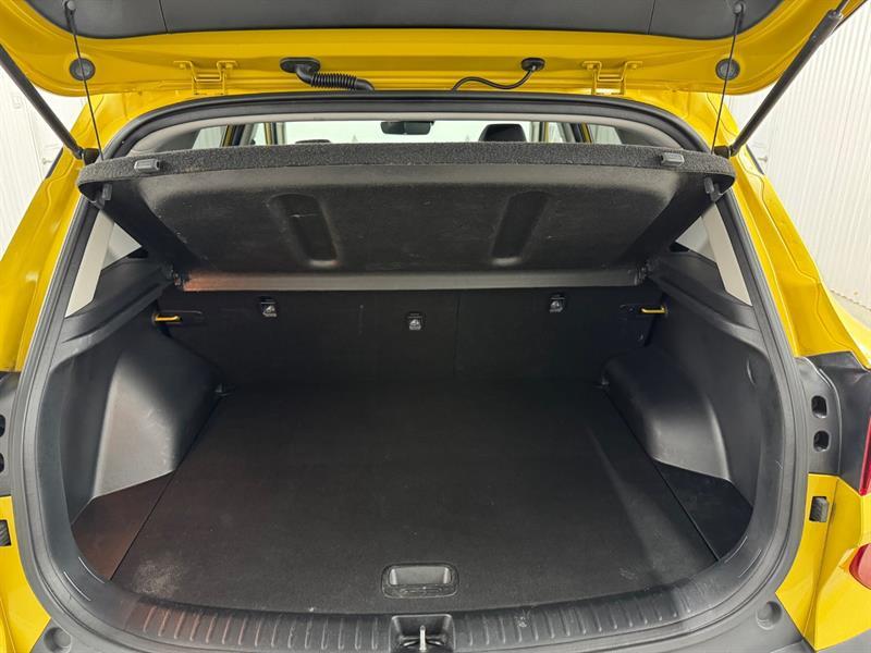 2022 Kia Seltos - Image 10