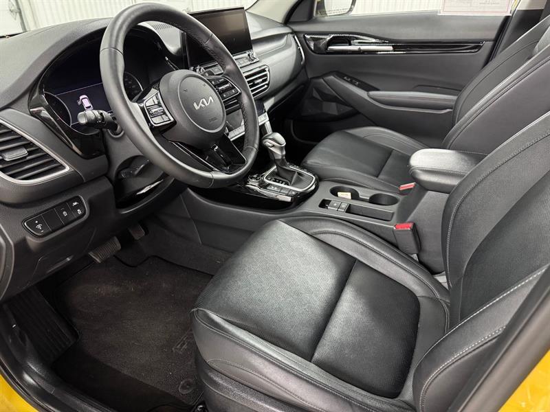 2022 Kia Seltos - Image 11