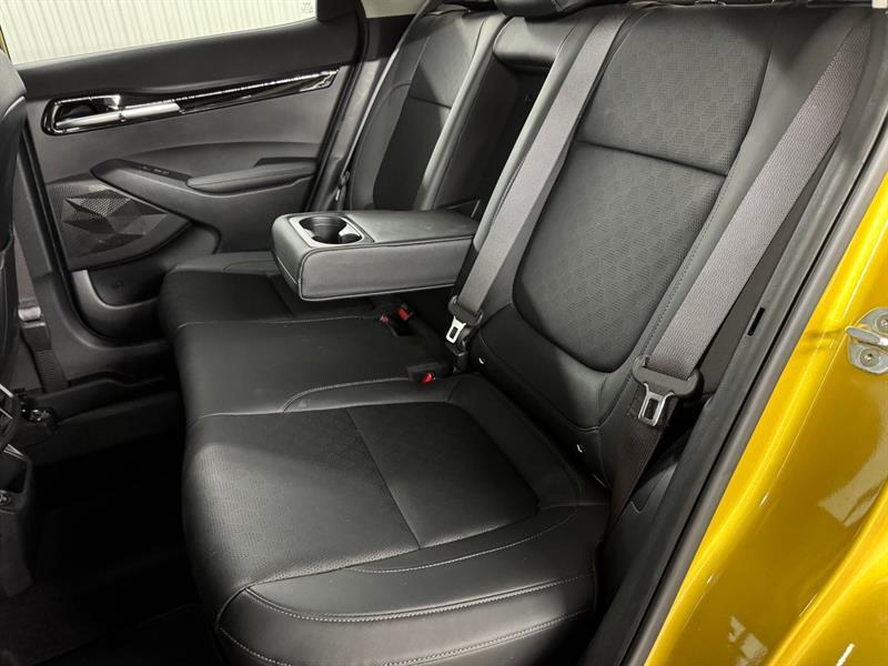 2022 Kia Seltos - Image 17