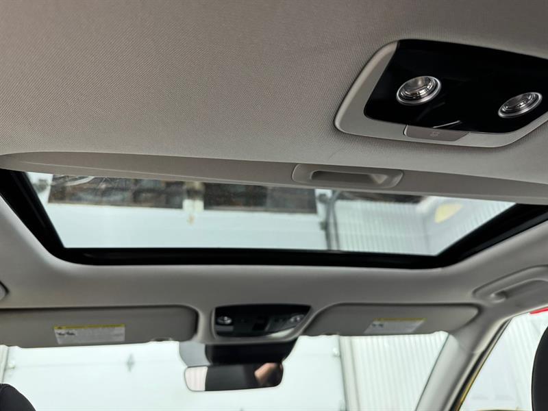 2022 Kia Seltos - Image 18