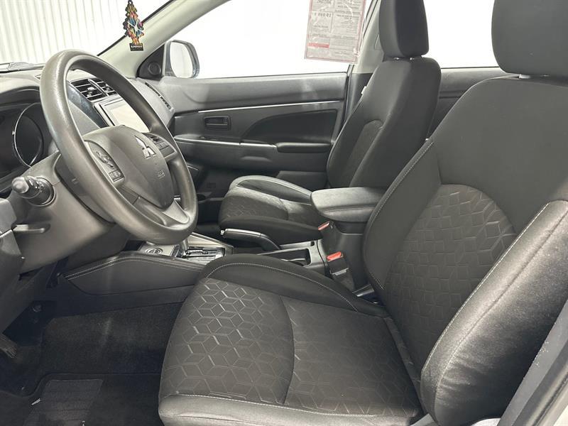 2021 Mitsubishi RVR - Image 10