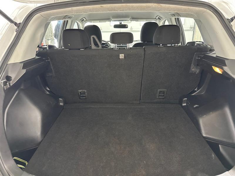 2021 Mitsubishi RVR - Image 13