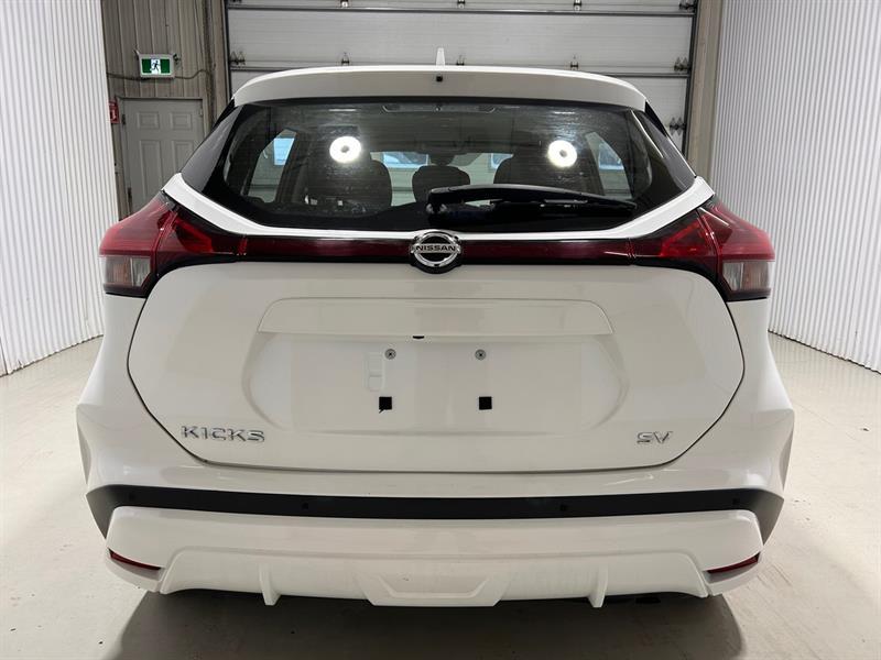 2021 Nissan Kicks - Image 8