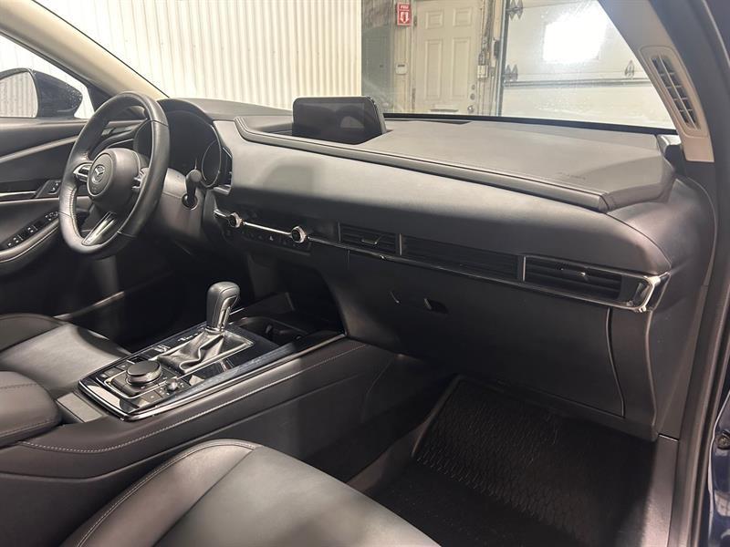 2023 Mazda CX-30 - Image 19