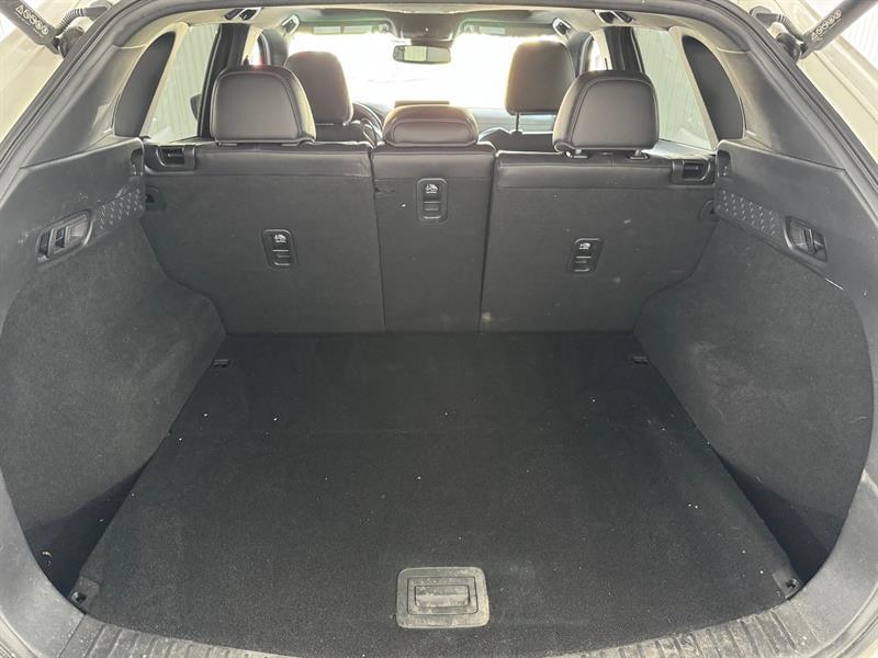 2023 Mazda CX-5 - Image 10