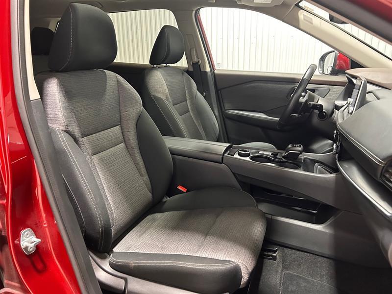 2021 Nissan Rogue - Image 19