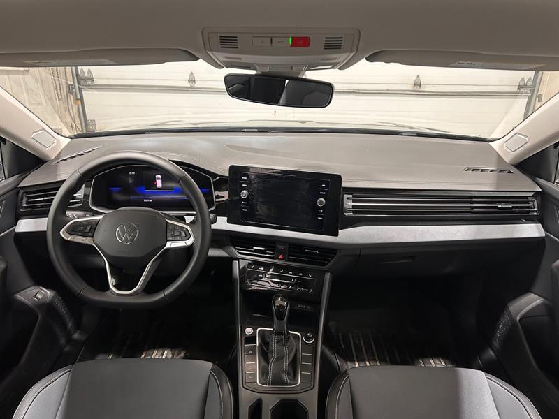 2025 Volkswagen Jetta - Image 11