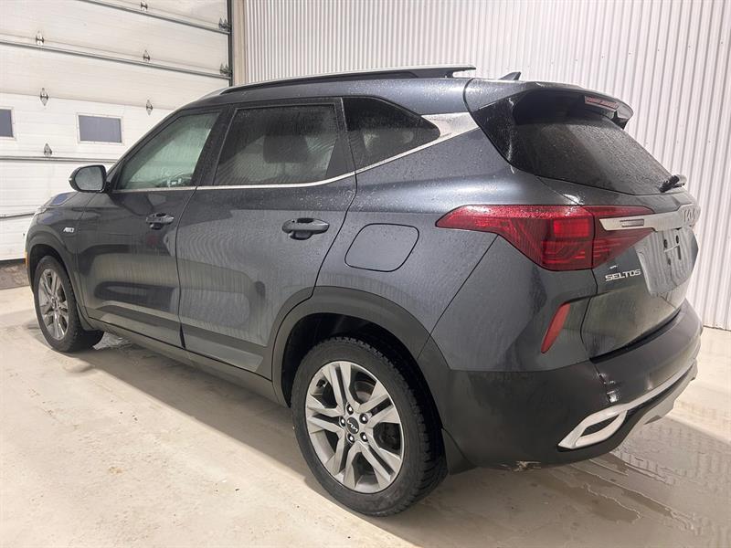 2022 Kia Seltos - Image 8