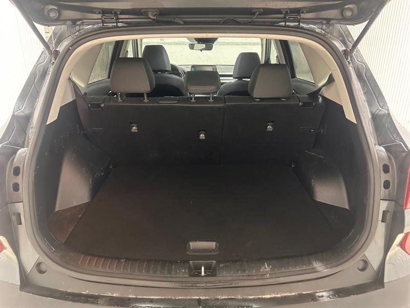 2022 Kia Seltos - Image 17