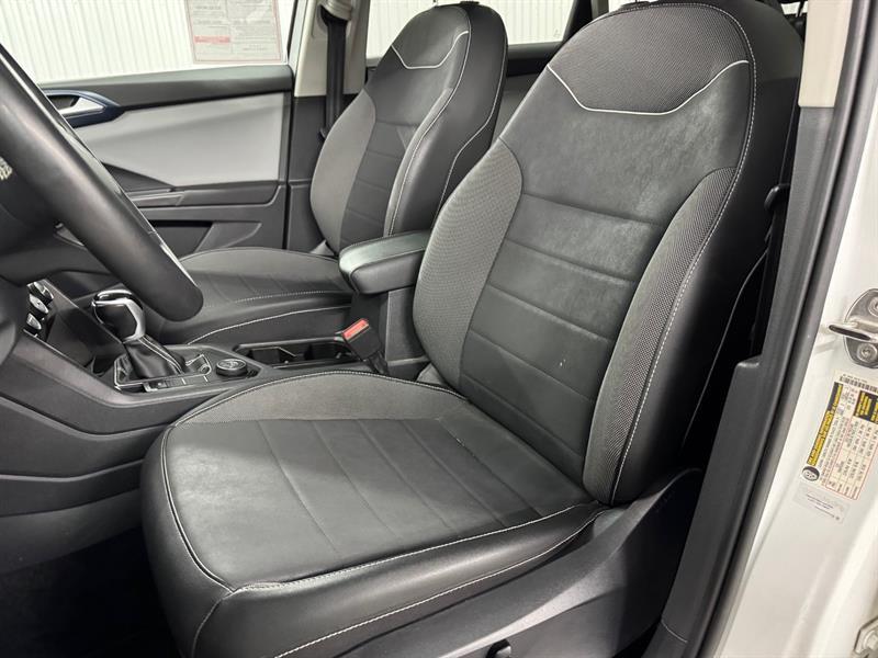 2023 Volkswagen Taos - Image 14