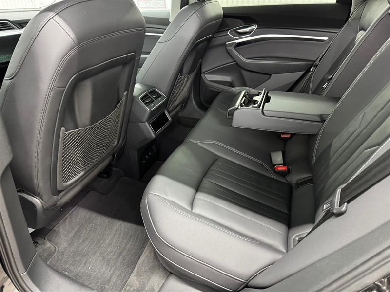 2021 Audi E-Tron - Image 9